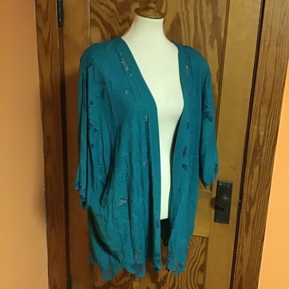 Vintage lace embroidered kimono - Picture 8 of 11